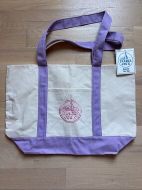 Trader Joe's Lavender Purple Large Canvas Tote Bag Spring 2026 **NWT**